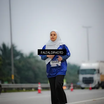 Runner Photo 7442331