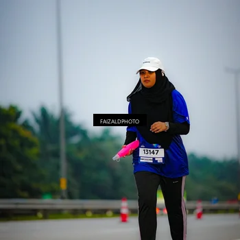 Runner Photo 7442341