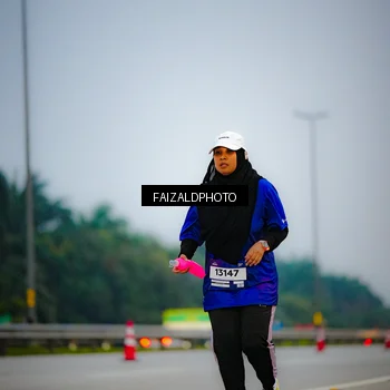 Runner Photo 7442351