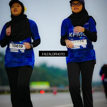 Runner Photo 7442364