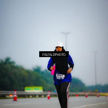 Runner Photo 7442365