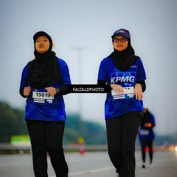 Runner Photo 7442381