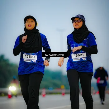 Runner Photo 7442384