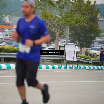 Runner Photo 7442391