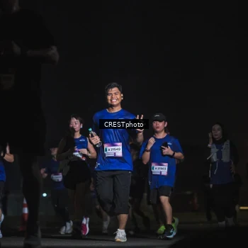Runner Photo 7442404