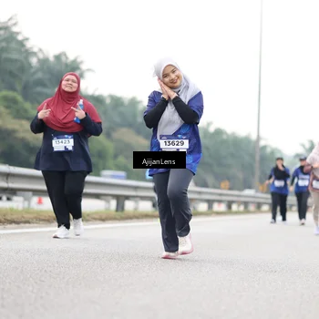 Runner Photo 7442440