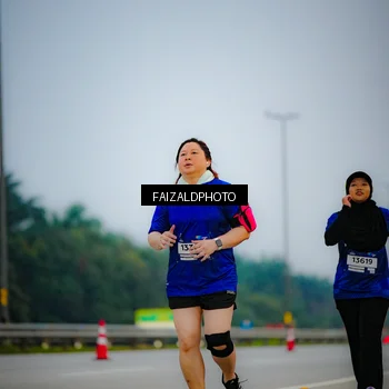 Runner Photo 7442455