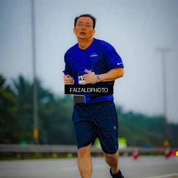 Runner Photo 7442467