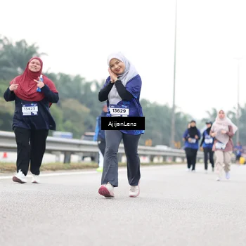 Runner Photo 7442475
