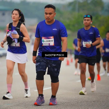 Runner Photo 7442501