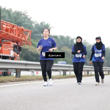 Runner Photo 7442517