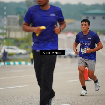 Runner Photo 7442524