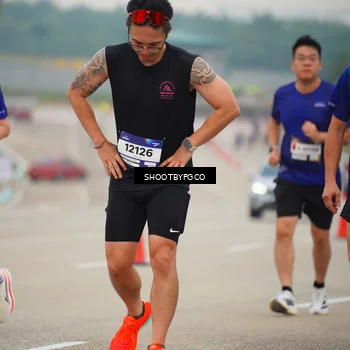 Runner Photo 7442564