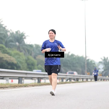 Runner Photo 7442571