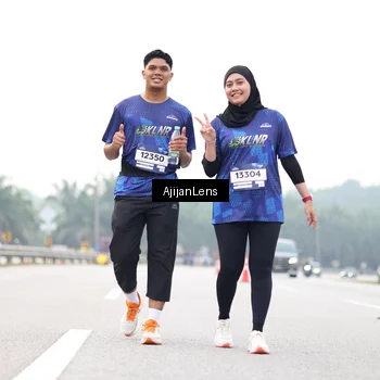 Runner Photo 7442646
