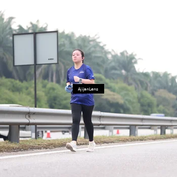 Runner Photo 7442669