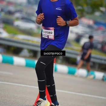 Runner Photo 7442673