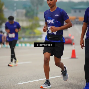 Runner Photo 7442674