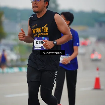 Runner Photo 7442738