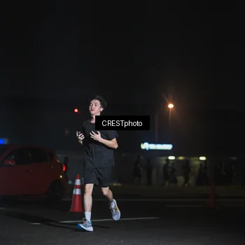 Runner Photo 7442750