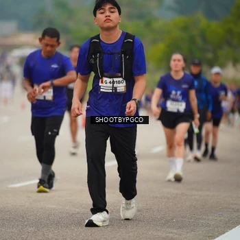 Runner Photo 7442758