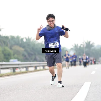 Runner Photo 7442774