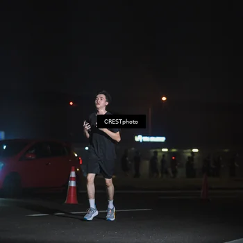 Runner Photo 7442781