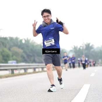 Runner Photo 7442785