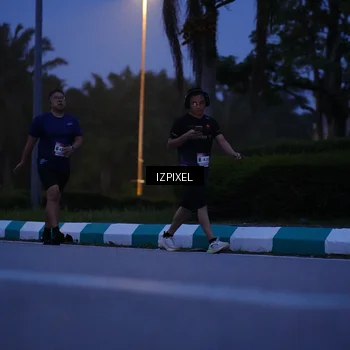 Runner Photo 7442787
