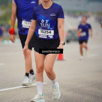 Runner Photo 7442789