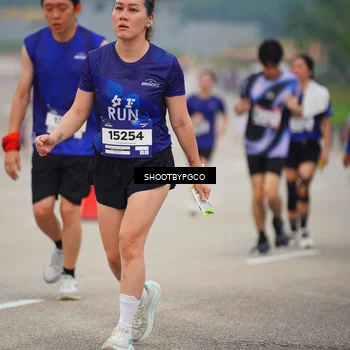 Runner Photo 7442790