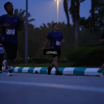 Runner Photo 7442797