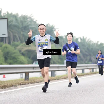 Runner Photo 7442798