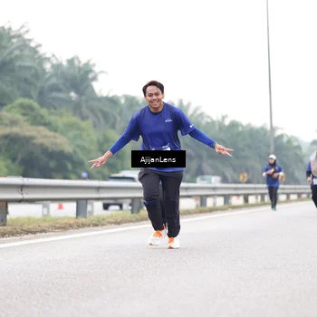 Runner Photo 7442830