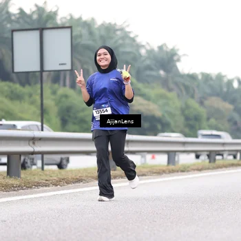 Runner Photo 7442869
