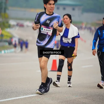 Runner Photo 7442882