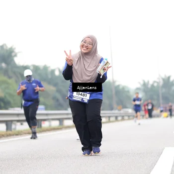 Runner Photo 7442899