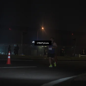 Runner Photo 7442905