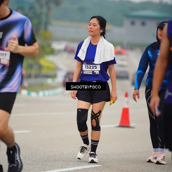 Runner Photo 7442912
