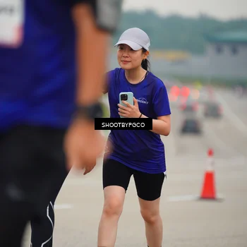 Runner Photo 7442957
