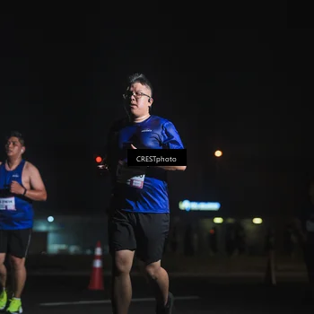 Runner Photo 7442993