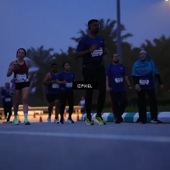 Runner Photo 7442997