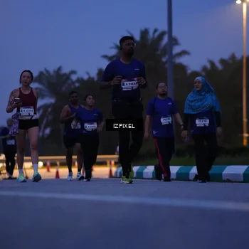 Runner Photo 7443011