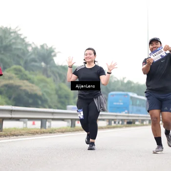 Runner Photo 7443029