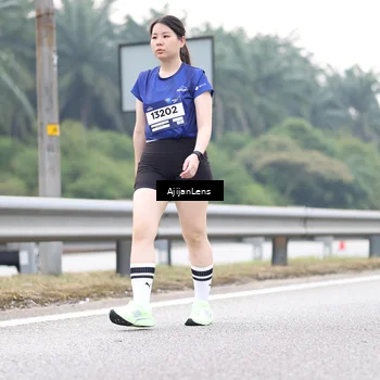 Runner Photo 7443049