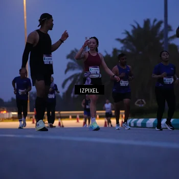 Runner Photo 7443054