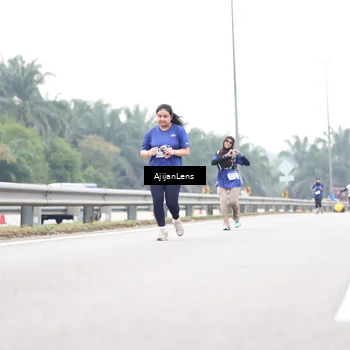 Runner Photo 7443063