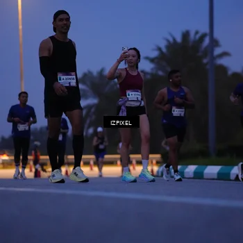 Runner Photo 7443092