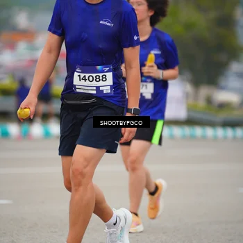 Runner Photo 7443096