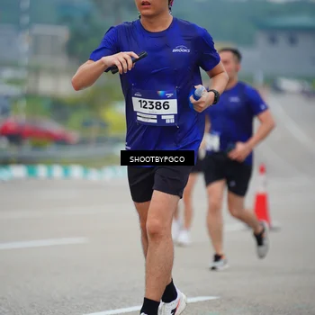 Runner Photo 7443114
